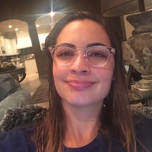 Meet your Posher, Jillian